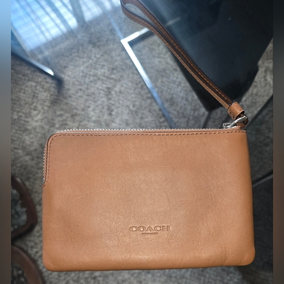 Authentic Coach Wristlet - Picture 6 of 6